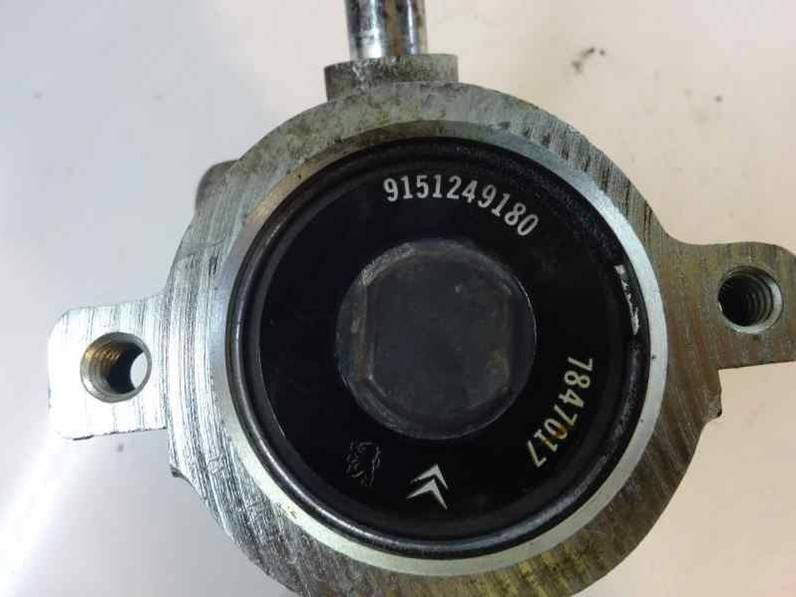 BOMBA DIRECCION PEUGEOT 205 BERLINA 1992 1.1 (54 CV)