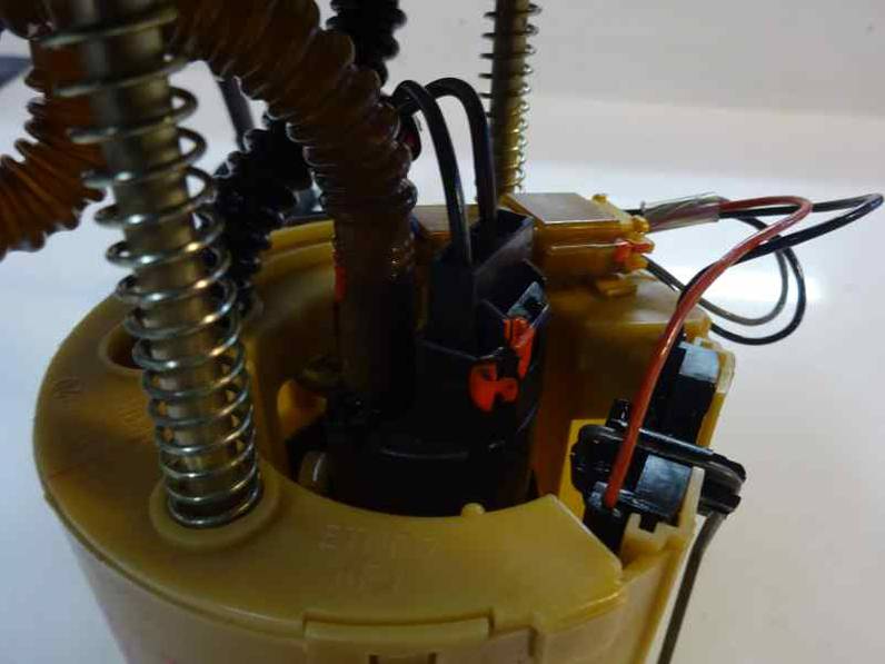 BOMBA COMBUSTIBLE KIA SHUMA 2000 1.5 (88 CV)