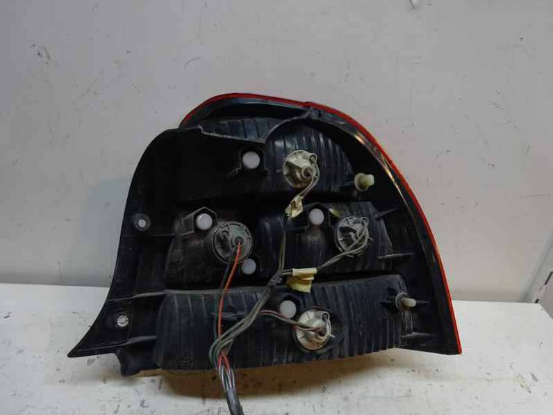 PILOTO TRASERO IZQUIERDO KIA SHUMA 2000 1.5 (88 CV)