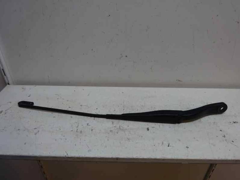 BRAZO LIMPIA DELANTERO DERECHO DACIA LOGAN II 2014 1.2 16V (75 CV)