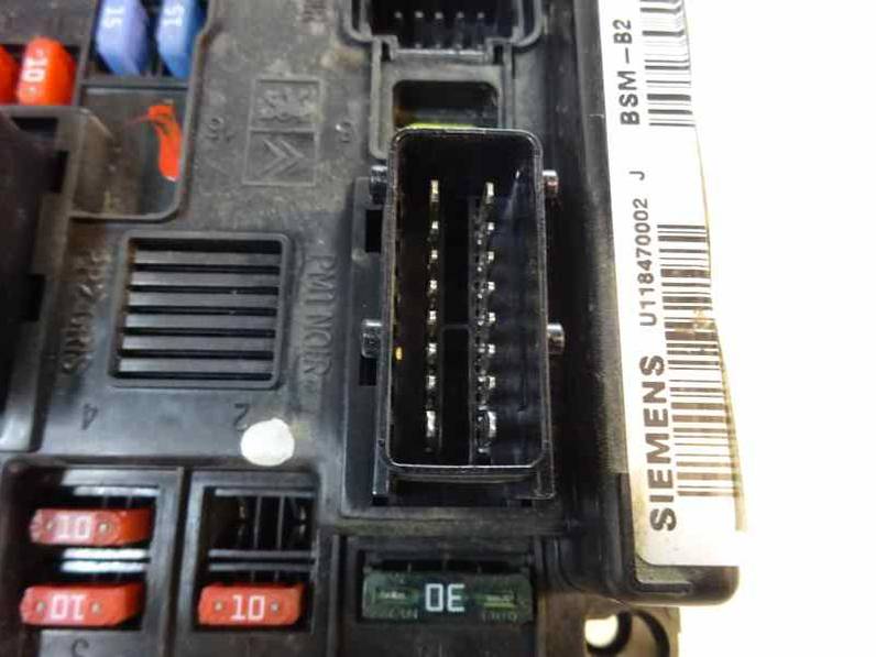 CAJA RELES FUSIBLES CITROEN BERLINGO 2007 1.9 D (69 CV)