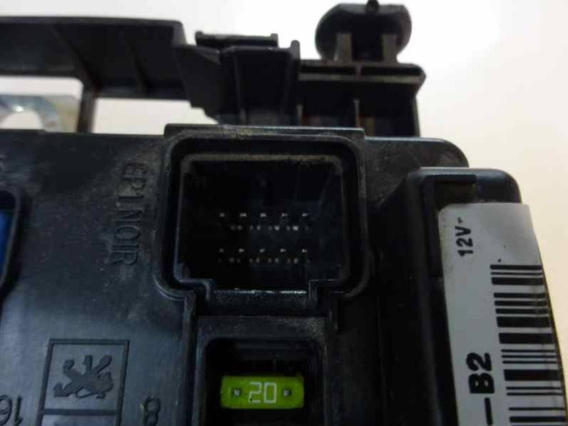 CAJA RELES FUSIBLES CITROEN BERLINGO 2007 1.9 D (69 CV)