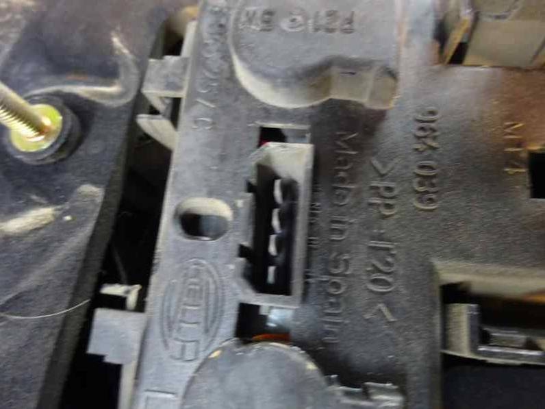 PILOTO TRASERO IZQUIERDO SEAT IBIZA 2000 1.4 (60 CV)