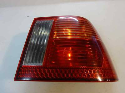 PILOTO TRASERO DERECHO SEAT IBIZA 2000 1.4 (60 CV)