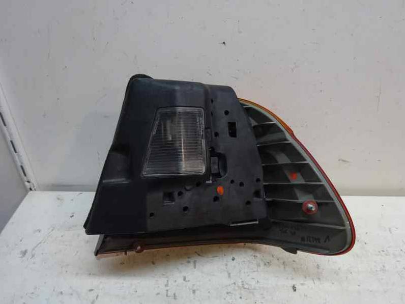 PILOTO TRASERO IZQUIERDO BMW SERIE 3 BERLINA 1999 2.0 16V D (136 CV)