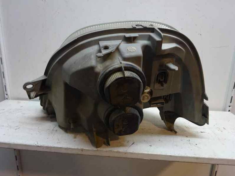 FARO DERECHO RENAULT MASTER II PHASE 2 CAJA CERRADA 2007 2.5 D (114 CV)