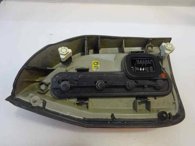 PILOTO TRASERO DERECHO OPEL ZAFIRA A 2001 2.0 DTI (101 CV)