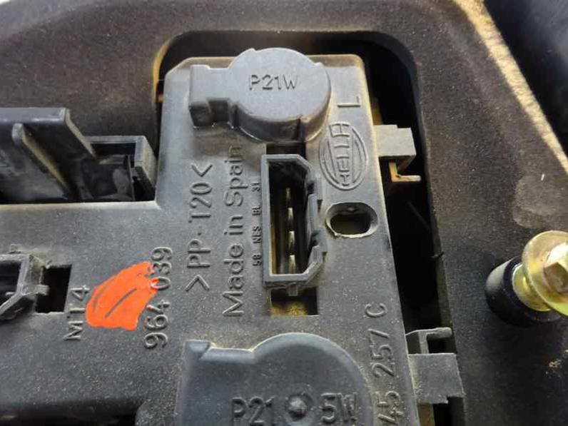 PILOTO TRASERO IZQUIERDO SEAT IBIZA 2001 1.9 SDI (68 CV)