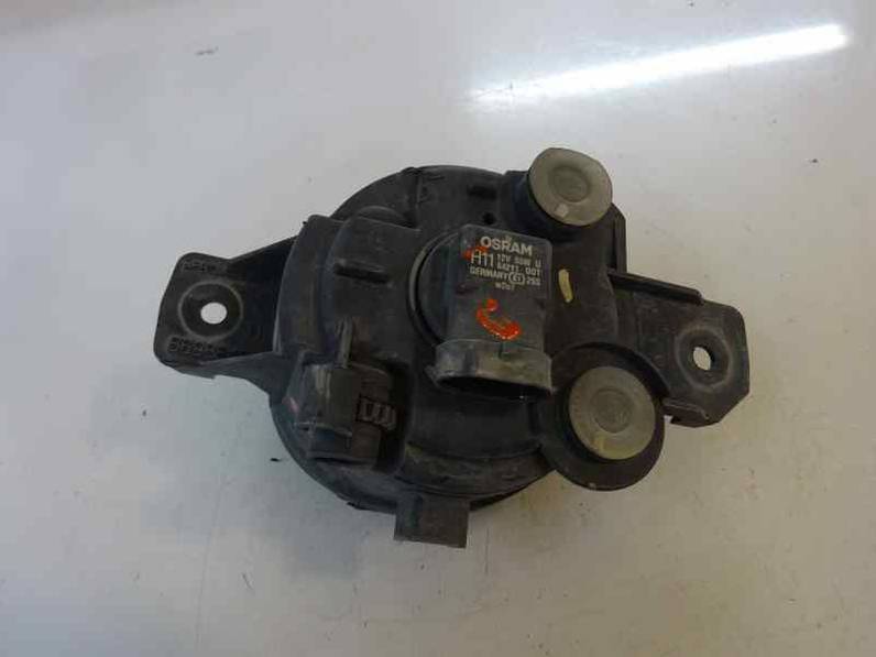 FARO ANTINIEBLA DERECHO RENAULT CLIO II FASE II 2003 1.2 (58 CV)