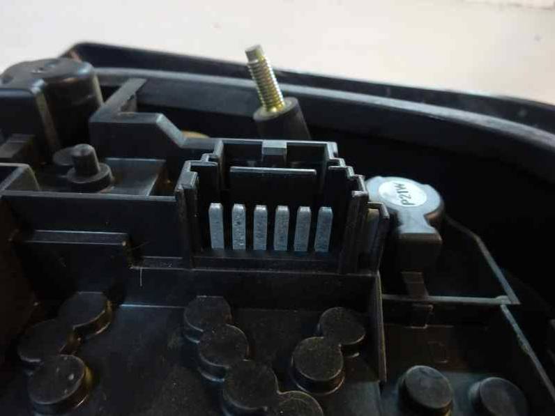 PILOTO TRASERO DERECHO RENAULT MEGANE I FASE 2 BERLINA 2001 1.9 DCI D (102 CV)