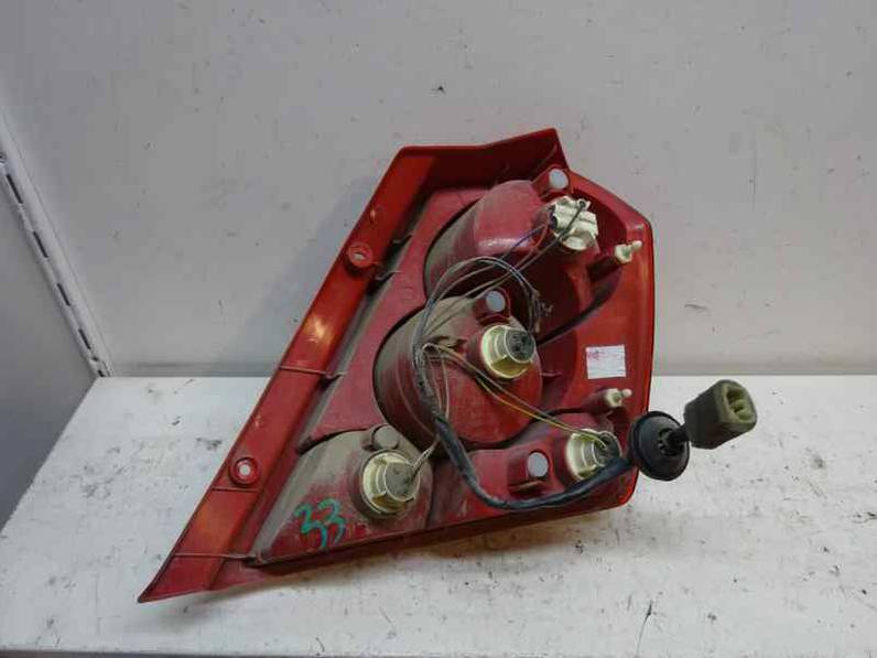 PILOTO TRASERO IZQUIERDO DAEWOO KALOS 2004 1.4 (83 CV)