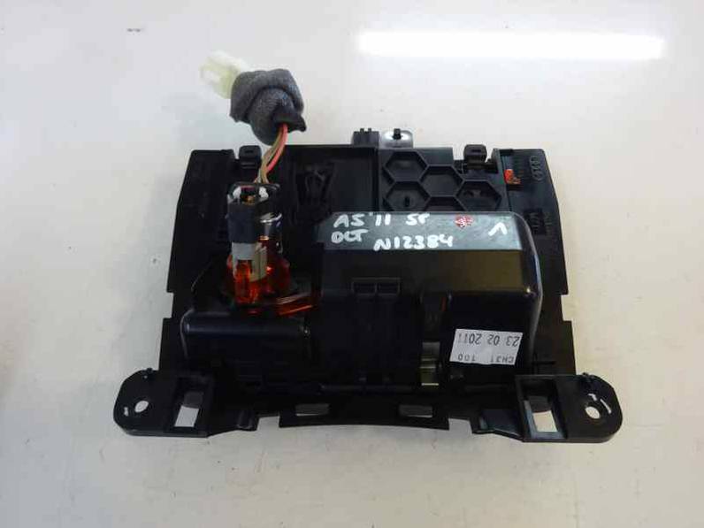 CENICERO AUDI A5 SPORTBACK 2011 2.0 16V TDI (143 CV)