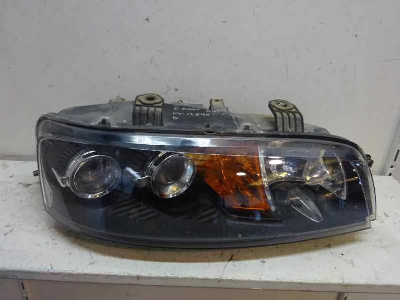 FARO DERECHO FIAT PUNTO BERLINA 2000 1.2 (60 CV)