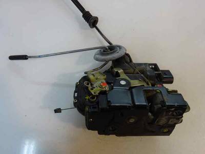 CERRADURA PUERTA DELANTERA IZQUIERDA VOLKSWAGEN GOLF IV BERLINA 1998 1.9 TDI (110 CV)