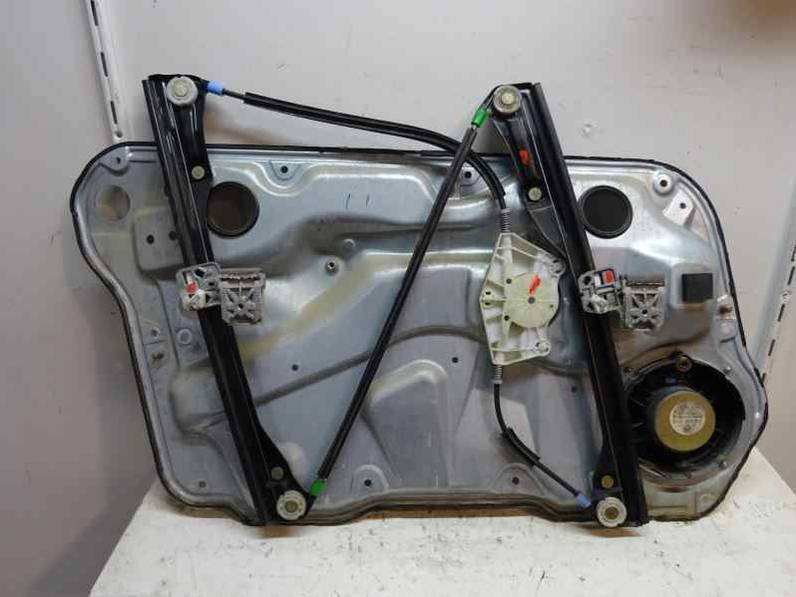 ELEVALUNAS DELANTERO DERECHO VOLKSWAGEN GOLF IV BERLINA 1998 1.9 TDI (110 CV)