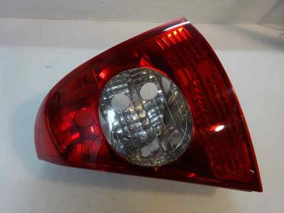 PILOTO TRASERO DERECHO RENAULT CLIO II FASE II 2002 1.5 DCI D (65 CV)