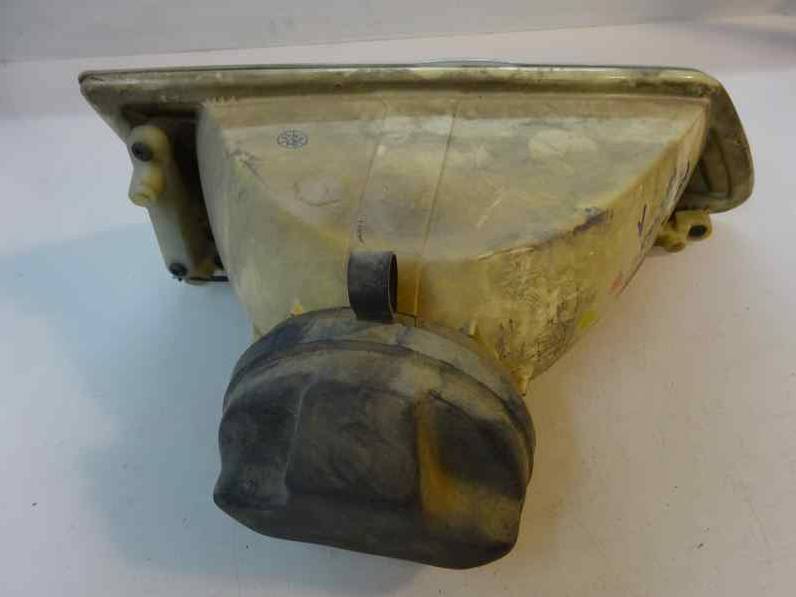 FARO IZQUIERDO PEUGEOT 106 1994 1.5 D (57 CV)