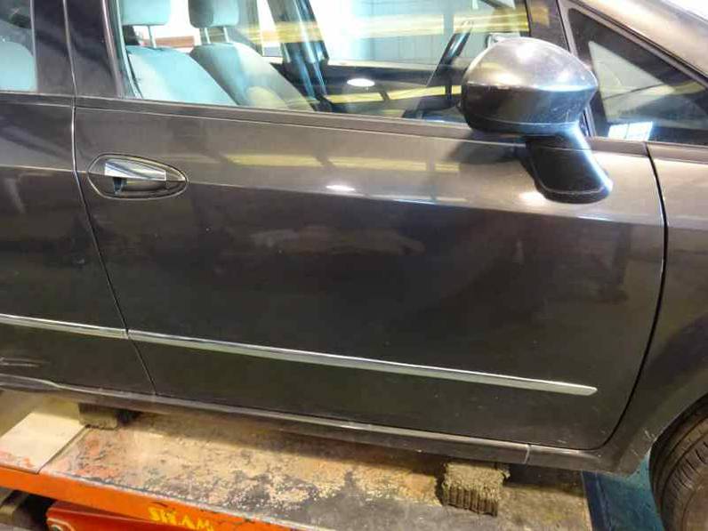 PUERTA DELANTERA DERECHA FIAT LINEA 2008 1.3 16V JTD (90 CV)