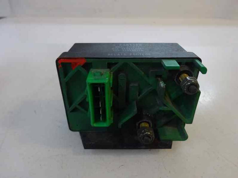 CAJA PRECALENTAMIENTO PEUGEOT 307 BREAK SW 2003 2.0 HDI FAP (107 CV)