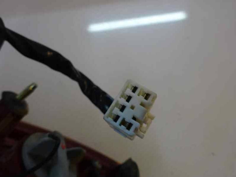 PILOTO TRASERO DERECHO HYUNDAI ELANTRA 2001 1.6 16V (107 CV)