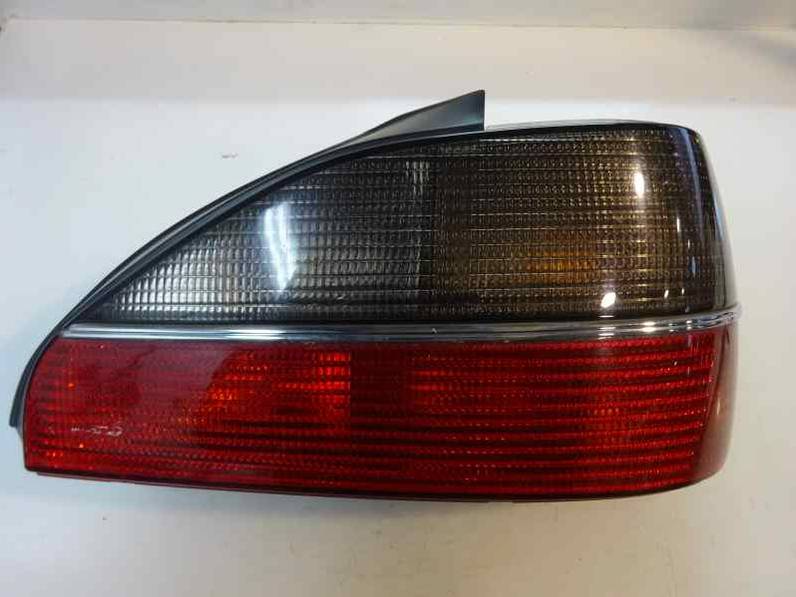 PILOTO TRASERO DERECHO PEUGEOT 306 BERLINA 3 4 5 PUERTAS 2000 1.9 D (69 CV)