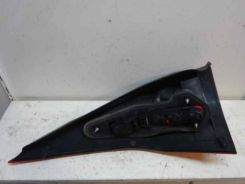 PILOTO TRASERO DERECHO RENAULT MEGANE II FAMILIAR 2003 1.9 DCI D (120 CV)