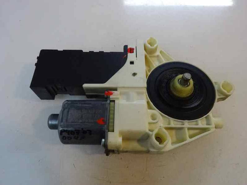 MOTOR ELEVALUNAS DELANTERO DERECHO PEUGEOT 407 2007 2.0 16V HDI (136 CV)