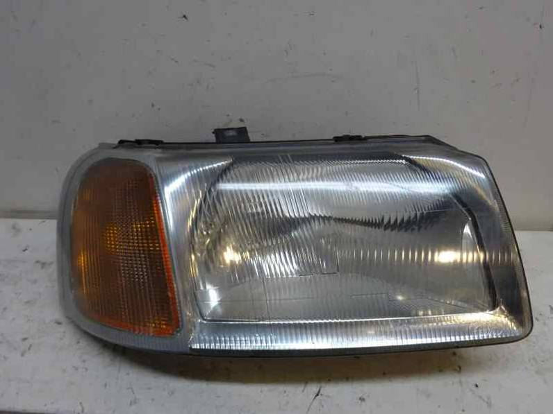 FARO IZQUIERDO LAND ROVER FREELANDER 2000 2.0 TURBODIESEL (98 CV)
