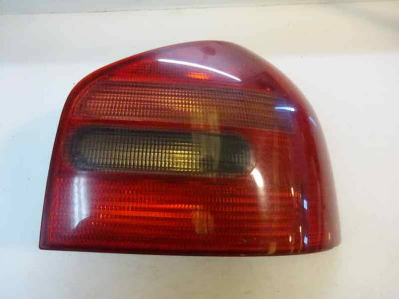 PILOTO TRASERO DERECHO AUDI A3 1998 1.9 TDI (110 CV)