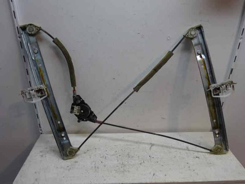 ELEVALUNAS DELANTERO DERECHO FORD FIESTA 2007 1.3 (69 CV)