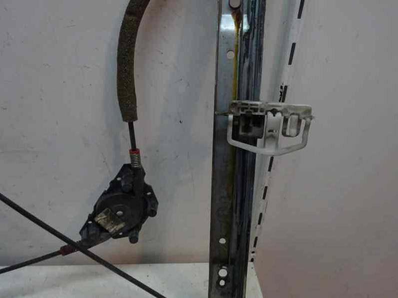 ELEVALUNAS DELANTERO IZQUIERDO FORD FIESTA 2007 1.3 (69 CV)