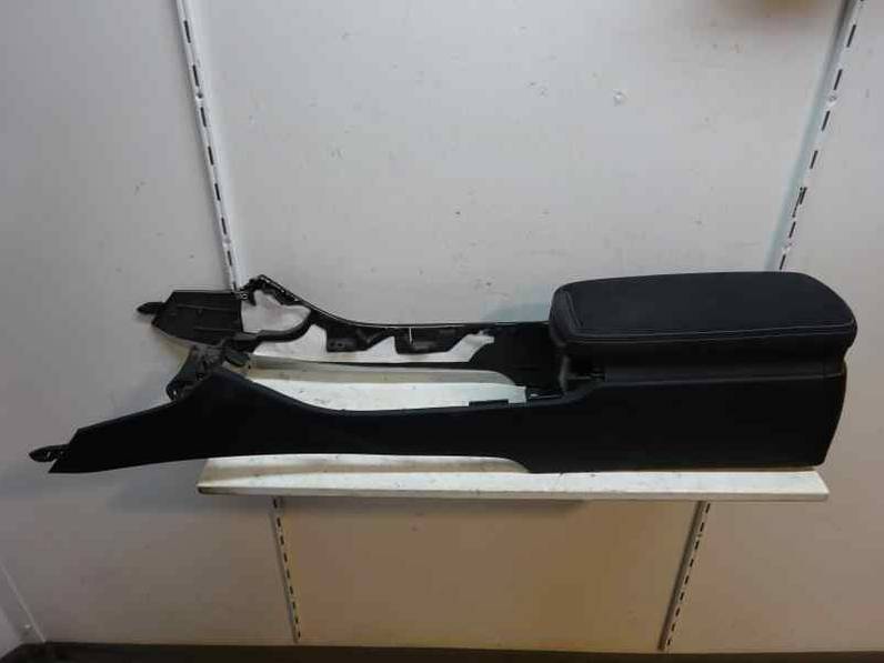 APOYABRAZOS CENTRAL TOYOTA LEXUS IS 200 2009