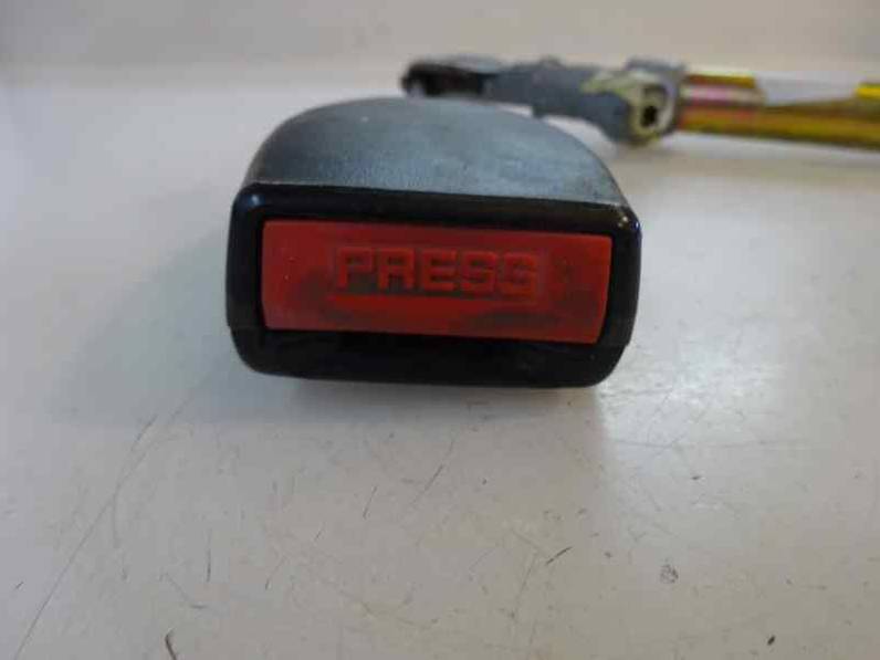 CINTURON SEGURIDAD DELANTERO DERECHO RENAULT CLIO II FASE II 2005 1.5 DCI D (65 CV)