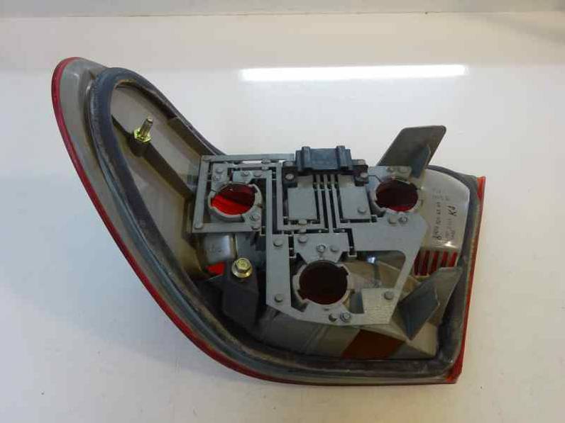 PILOTO TRASERO IZQUIERDO MERCEDES CLASE E BERLINA DIESEL 1998 2.2 CDI (102 CV)