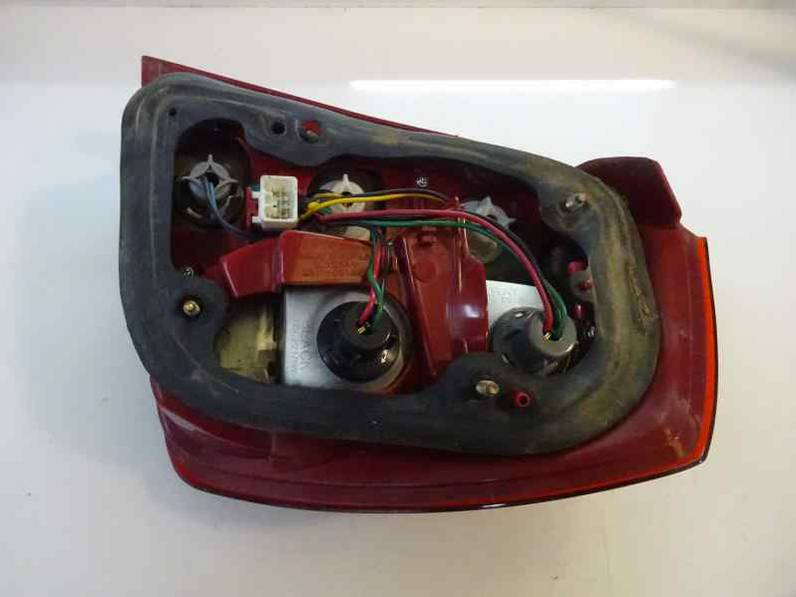 PILOTO TRASERO IZQUIERDO CHEVROLET NUBIRA BERLINA 2005 1.6 (109 CV)