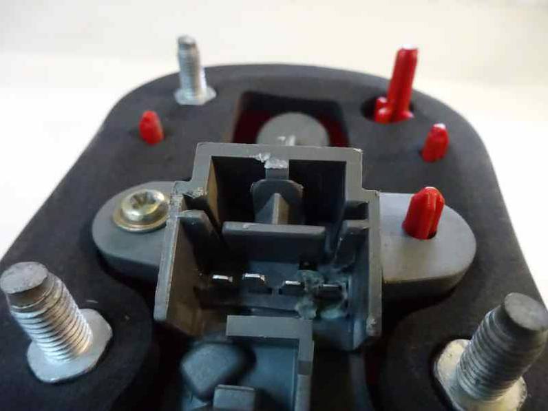 PILOTO TRASERO IZQUIERDO ALFA ROMEO 147 2002 1.9 JTD (116 CV)