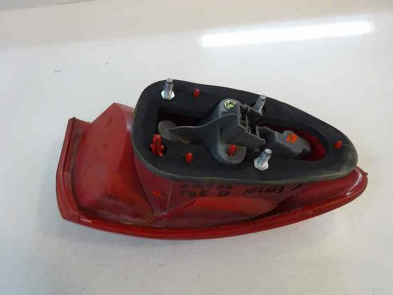 PILOTO TRASERO DERECHO ALFA ROMEO 147 2002 1.9 JTD (116 CV)