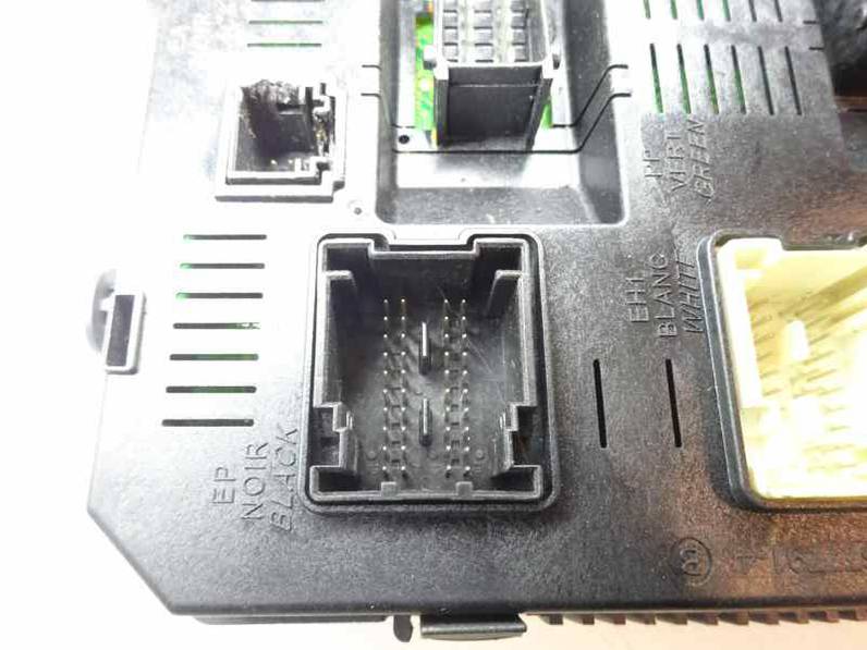 CAJA RELES FUSIBLES CITROEN C4 BERLINA 2005 1.6 16V (109 CV)