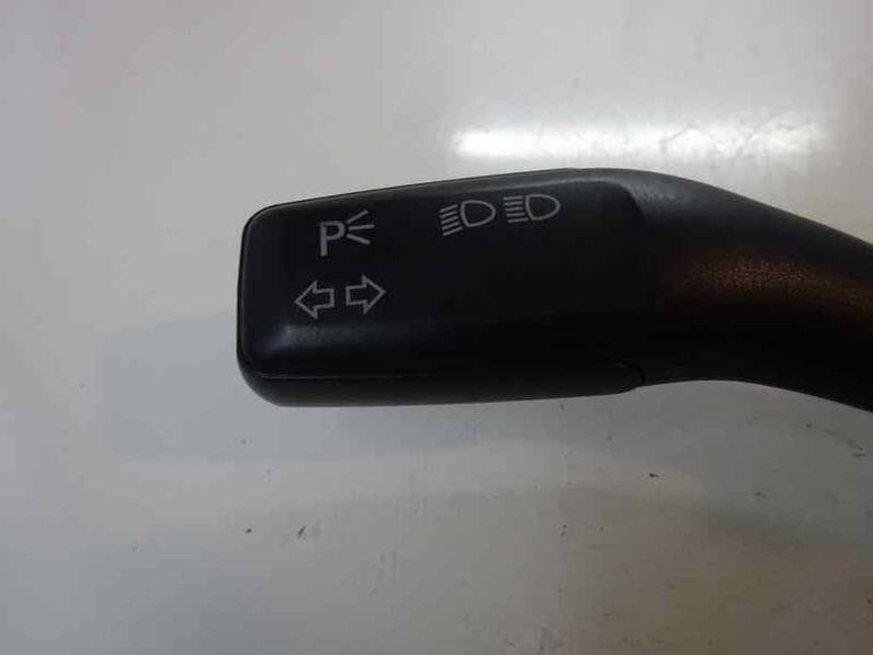 MANDO INTERMITENTES AUDI A4 AVANT 2007 2.0 TDI (140 CV)