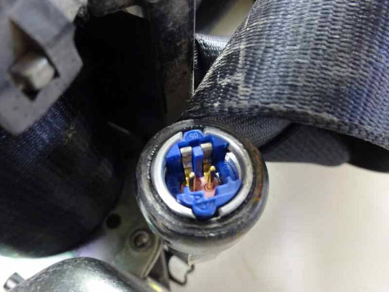 CINTURON SEGURIDAD DELANTERO DERECHO AUDI A4 AVANT 2007 2.0 TDI (140 CV)