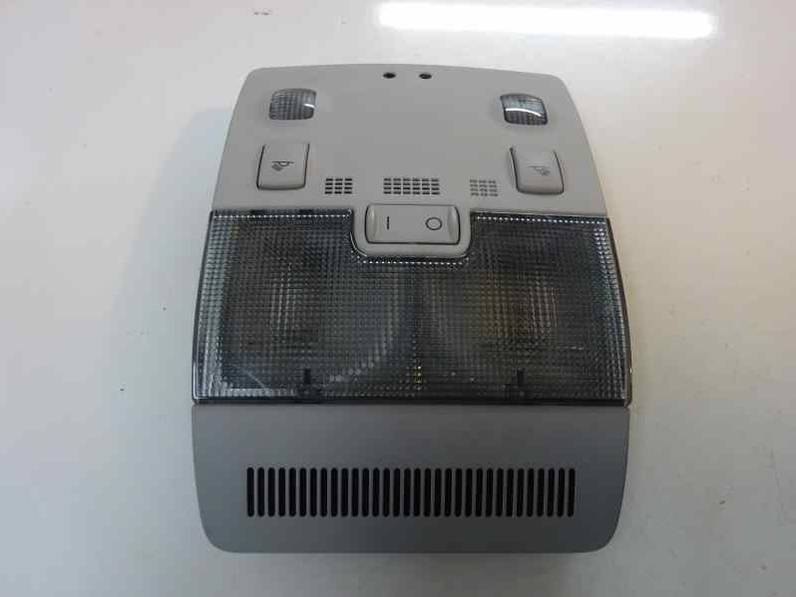 LUZ INTERIOR AUDI A4 AVANT 2007 2.0 TDI (140 CV)