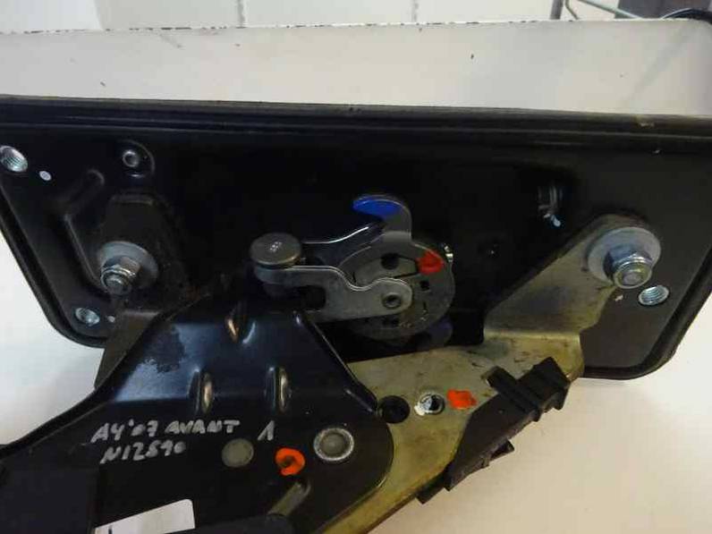 PALANCA FRENO DE MANO AUDI A4 AVANT 2007 2.0 TDI (140 CV)