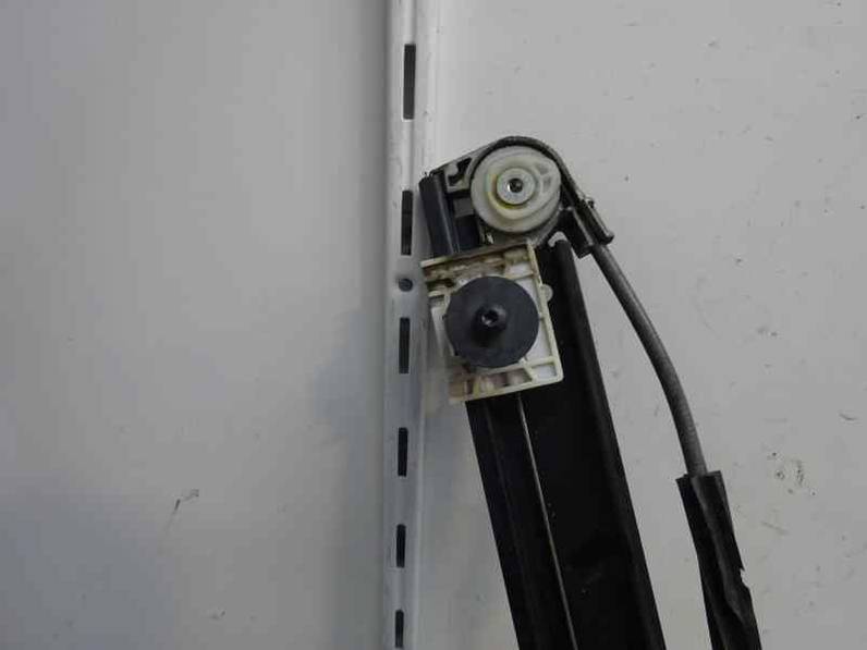 ELEVALUNAS DELANTERO DERECHO AUDI A4 AVANT 2007 2.0 TDI (140 CV)