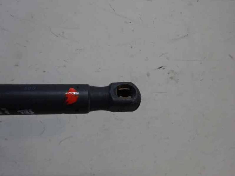 AMORTIGUADOR MALETERO PORTON AUDI A4 AVANT 2007 2.0 TDI (140 CV)