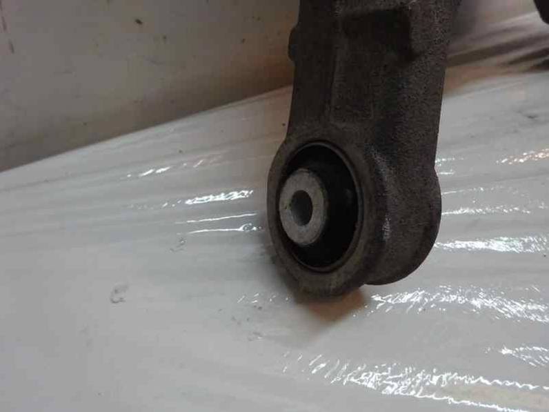 BRAZO SUSPENSION INFERIOR TRASERO IZQUIERDO AUDI A4 AVANT 2007 2.0 TDI (140 CV)