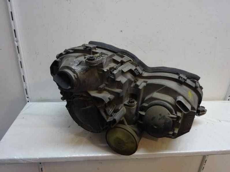 FARO IZQUIERDO MERCEDES CLASE C BERLINA 2001 2.2 CDI (143 CV)