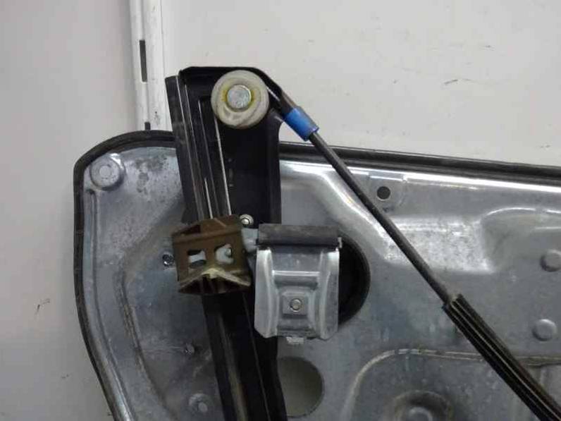 ELEVALUNAS DELANTERO DERECHO SEAT CORDOBA BERLINA 2004 1.4 16V (75 CV)