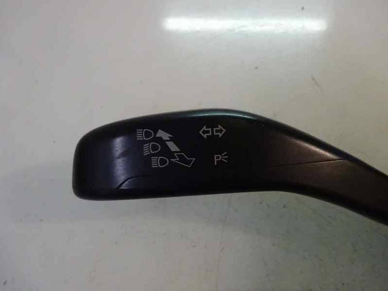 MANDO MULTIFUNCION VOLKSWAGEN T5 TRANSPORTER 2012 2.0 TDI (102 CV)