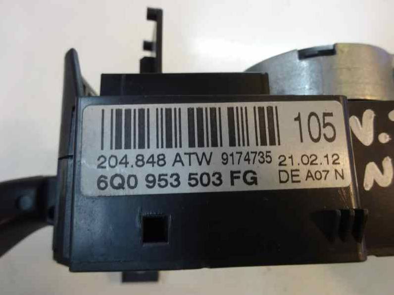 MANDO MULTIFUNCION VOLKSWAGEN T5 TRANSPORTER 2012 2.0 TDI (102 CV)