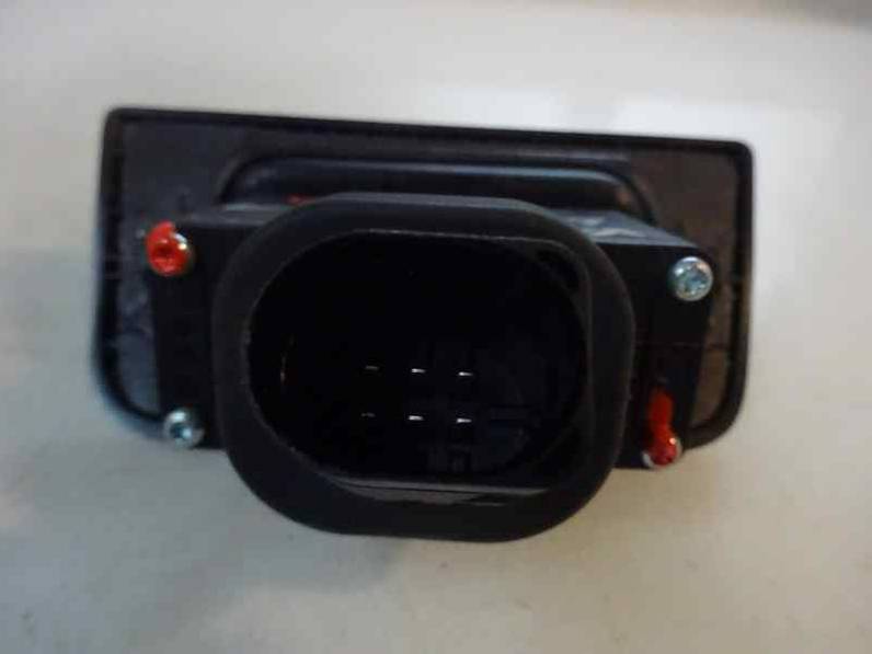 CERRADURA PUERTA TRASERA DERECHA VOLKSWAGEN T5 TRANSPORTER 2012 2.0 TDI (102 CV)